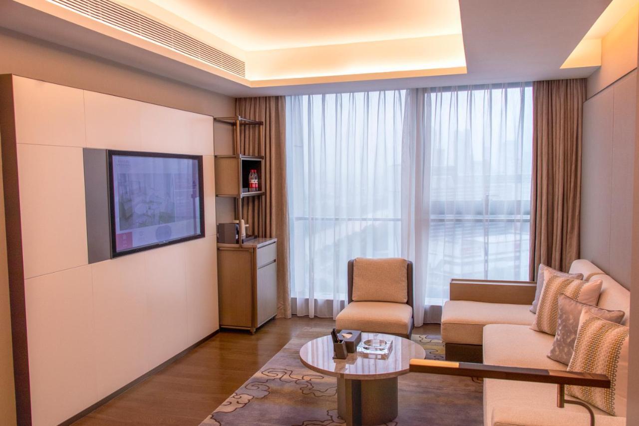 Guangzhou Pazhou Ln Dongfang Hotel Экстерьер фото