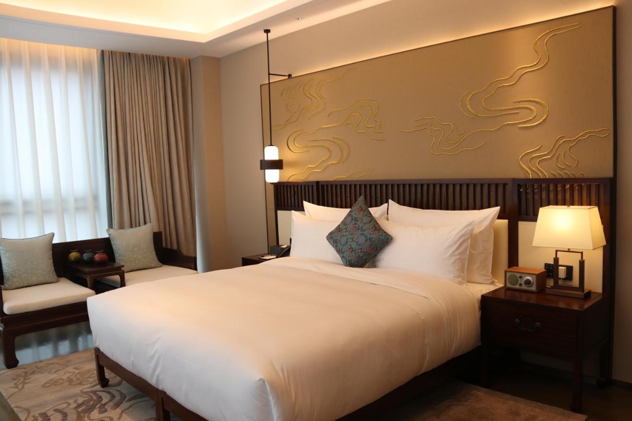 Guangzhou Pazhou Ln Dongfang Hotel Экстерьер фото