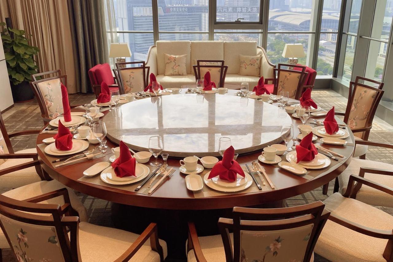 Guangzhou Pazhou Ln Dongfang Hotel Экстерьер фото