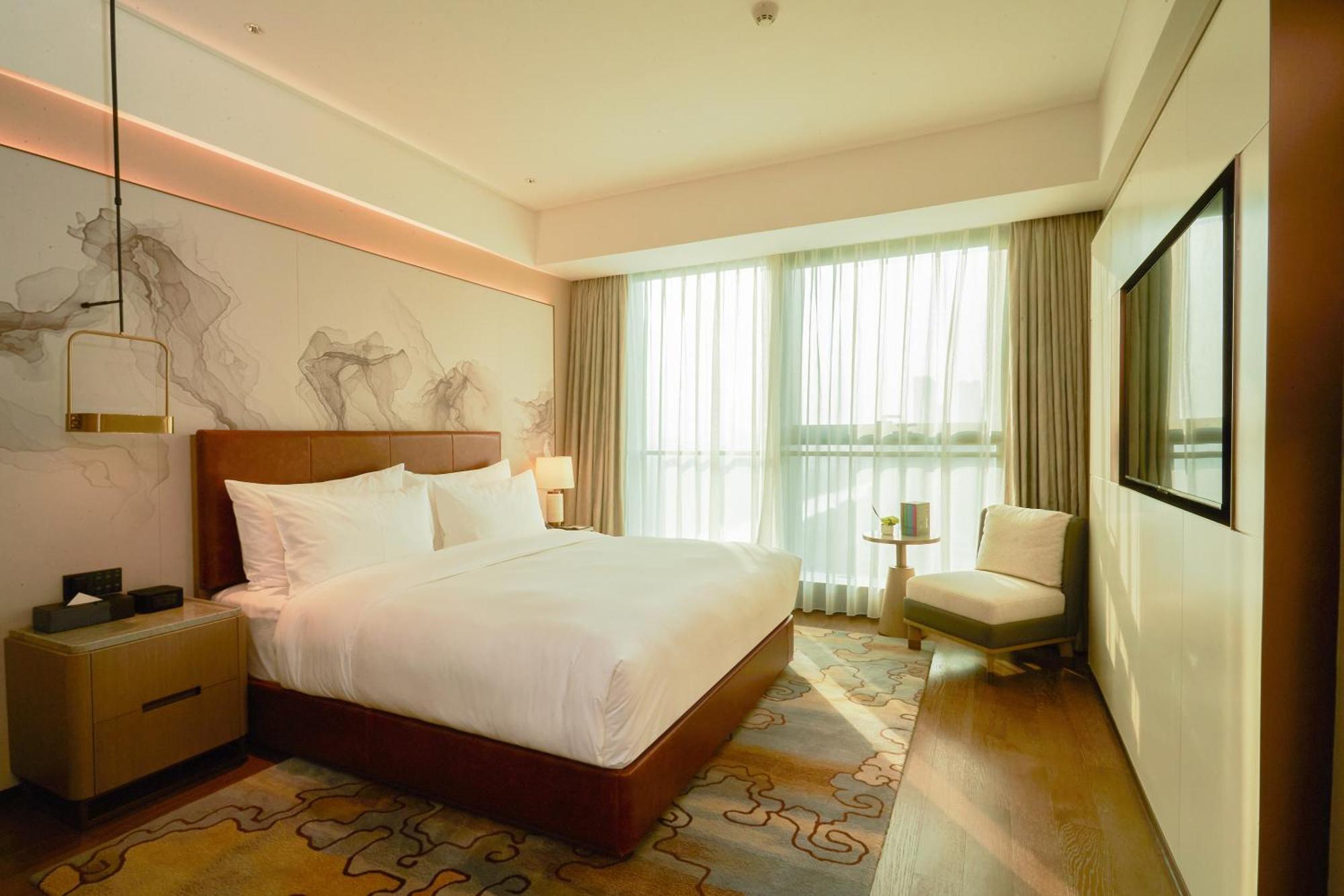 Guangzhou Pazhou Ln Dongfang Hotel Экстерьер фото