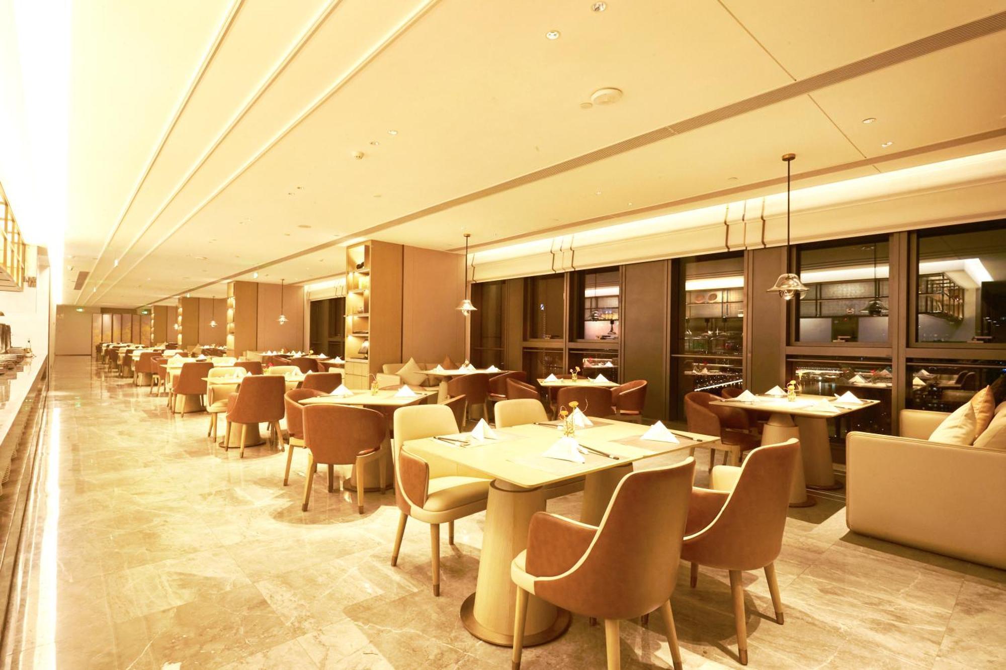 Guangzhou Pazhou Ln Dongfang Hotel Экстерьер фото