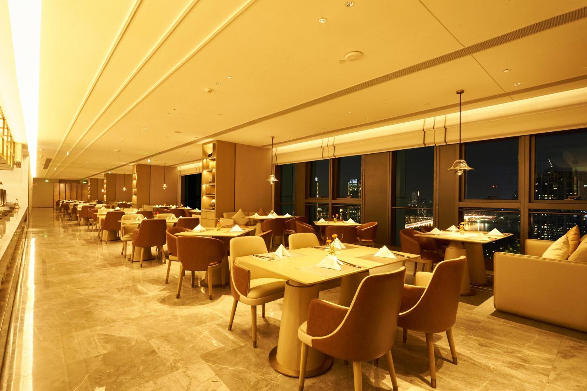 Guangzhou Pazhou Ln Dongfang Hotel Экстерьер фото