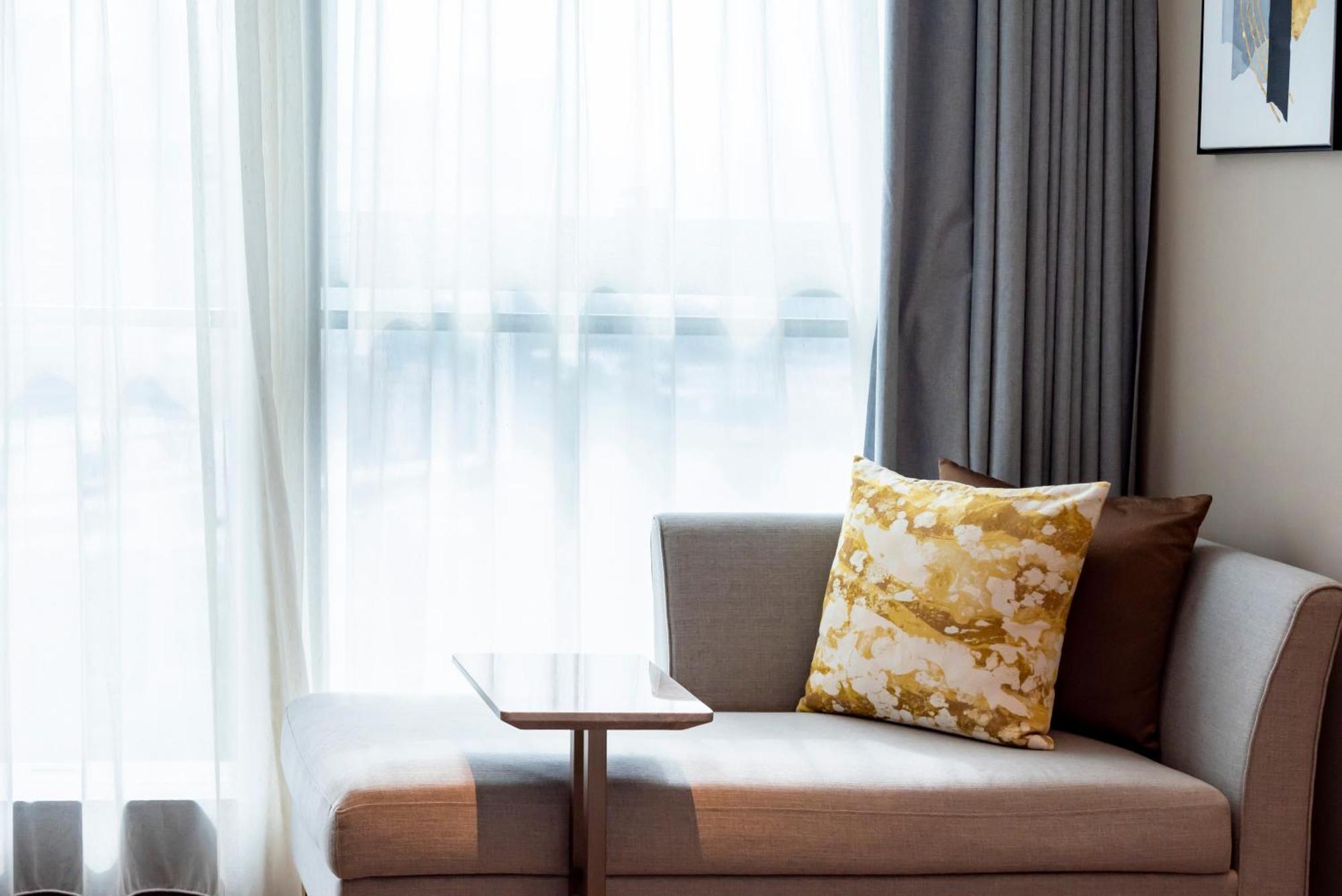 Guangzhou Pazhou Ln Dongfang Hotel Экстерьер фото