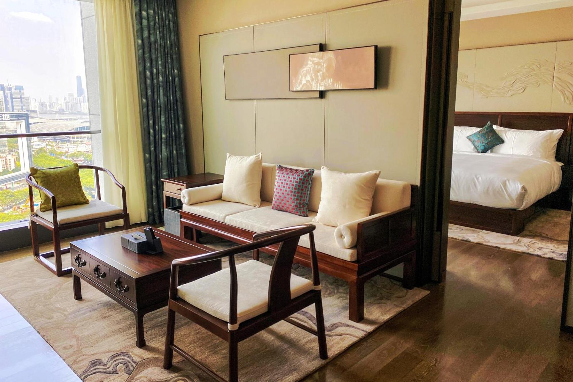 Guangzhou Pazhou Ln Dongfang Hotel Экстерьер фото