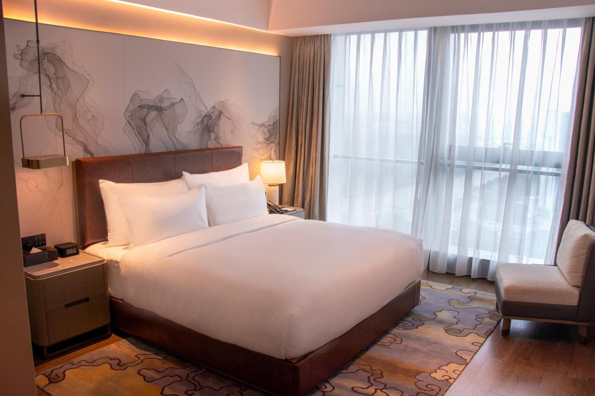 Guangzhou Pazhou Ln Dongfang Hotel Экстерьер фото