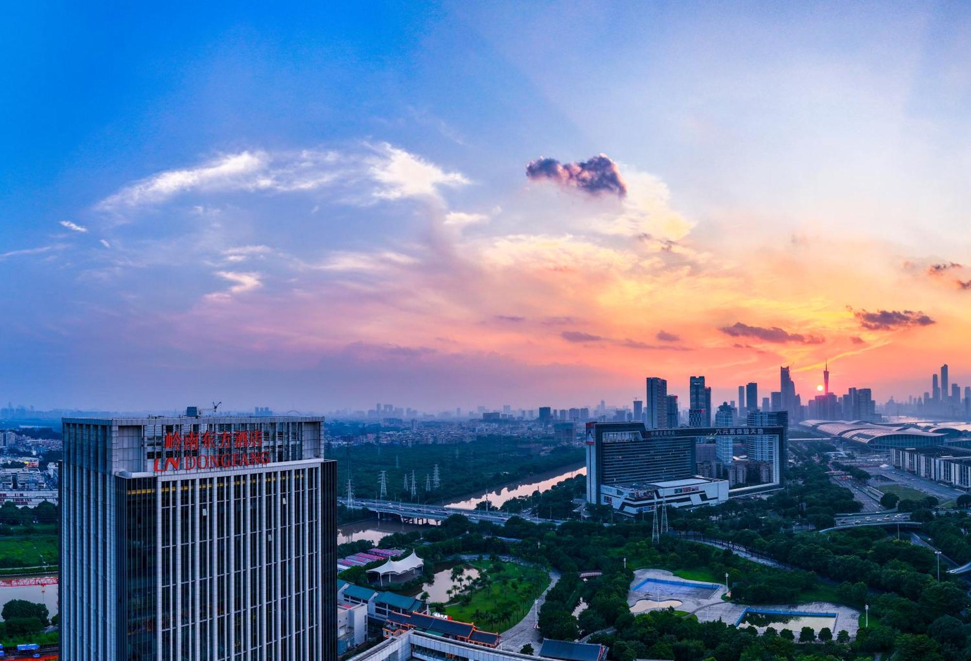 Guangzhou Pazhou Ln Dongfang Hotel Экстерьер фото